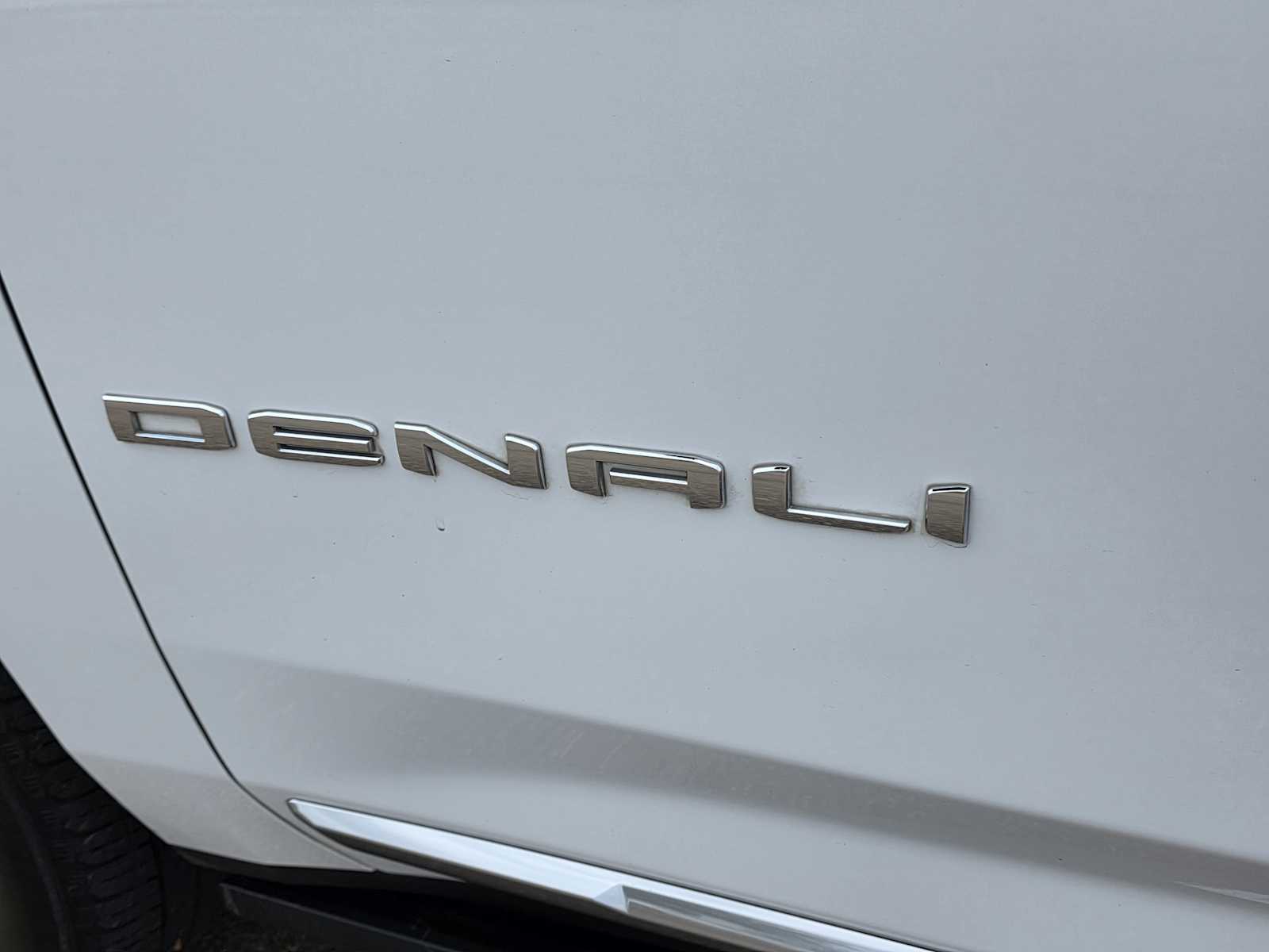 Thumbnail: 2022 GMC Yukon XL - 29