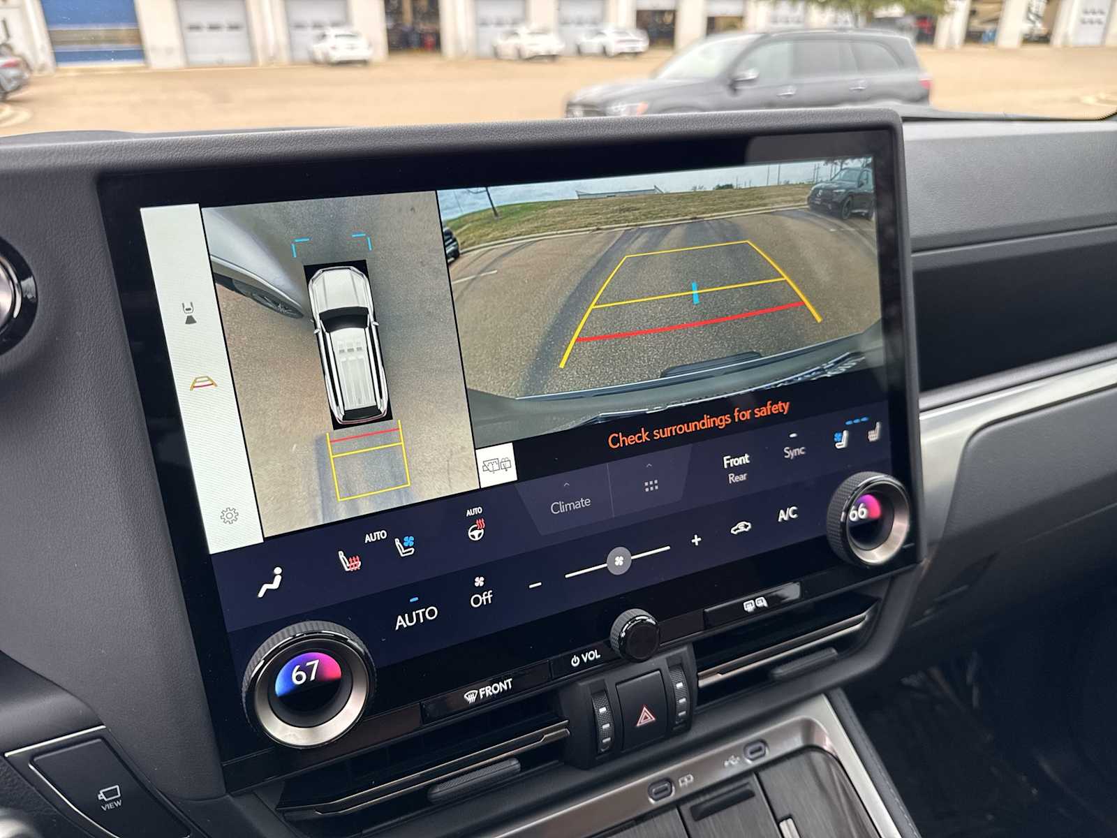 Thumbnail: 2024 Lexus GX - 23