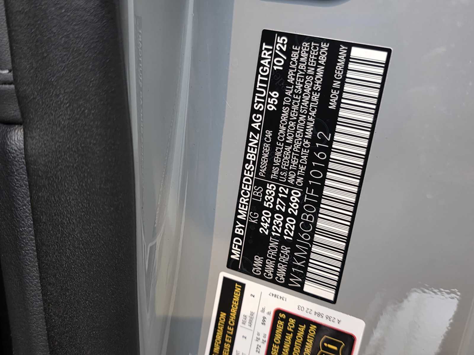 Thumbnail: 2026 Mercedes-Benz CLE - 32