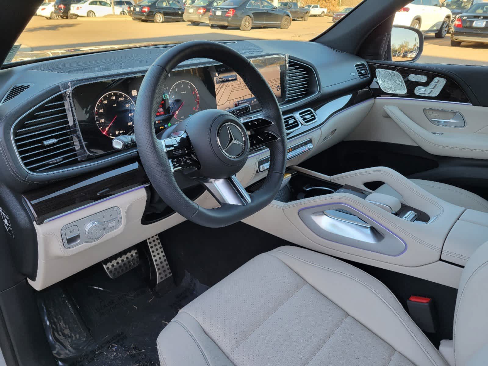 Thumbnail: 2025 Mercedes-Benz GLS - 15