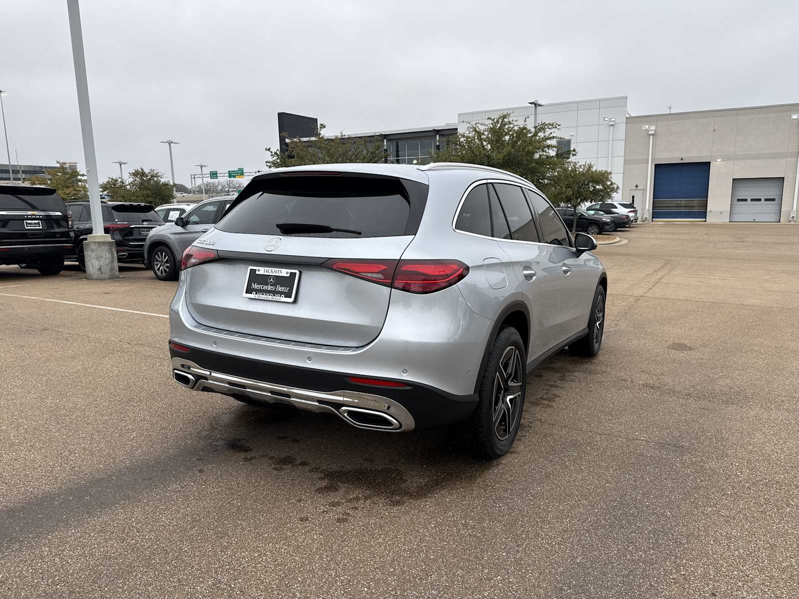 Thumbnail: 2026 Mercedes-Benz GLC - 6