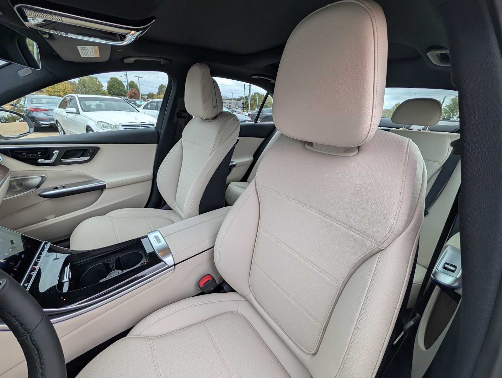 Thumbnail: 2026 Mercedes-Benz C-Class - 15