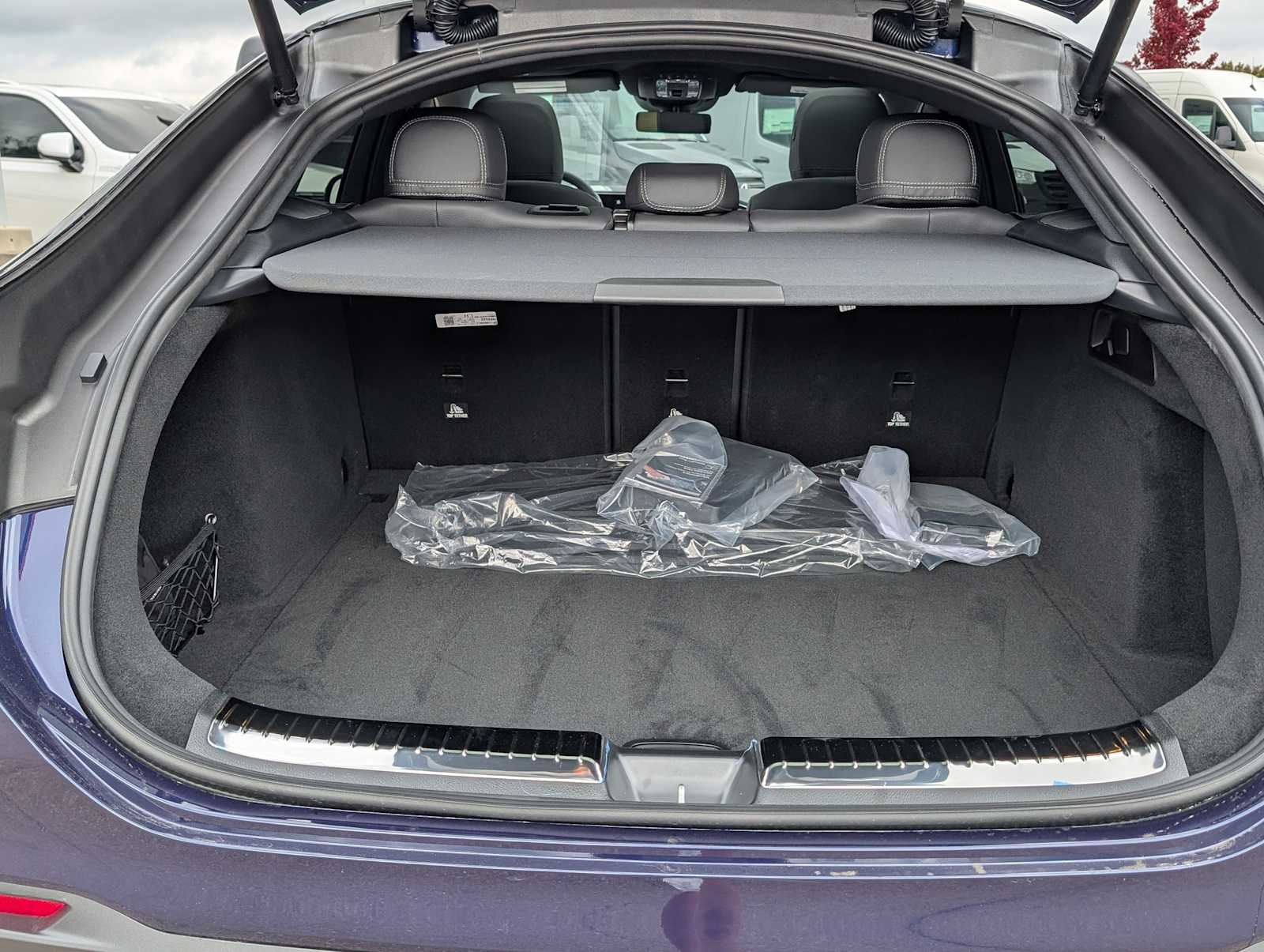 Thumbnail: 2026 Mercedes-Benz GLE - 26