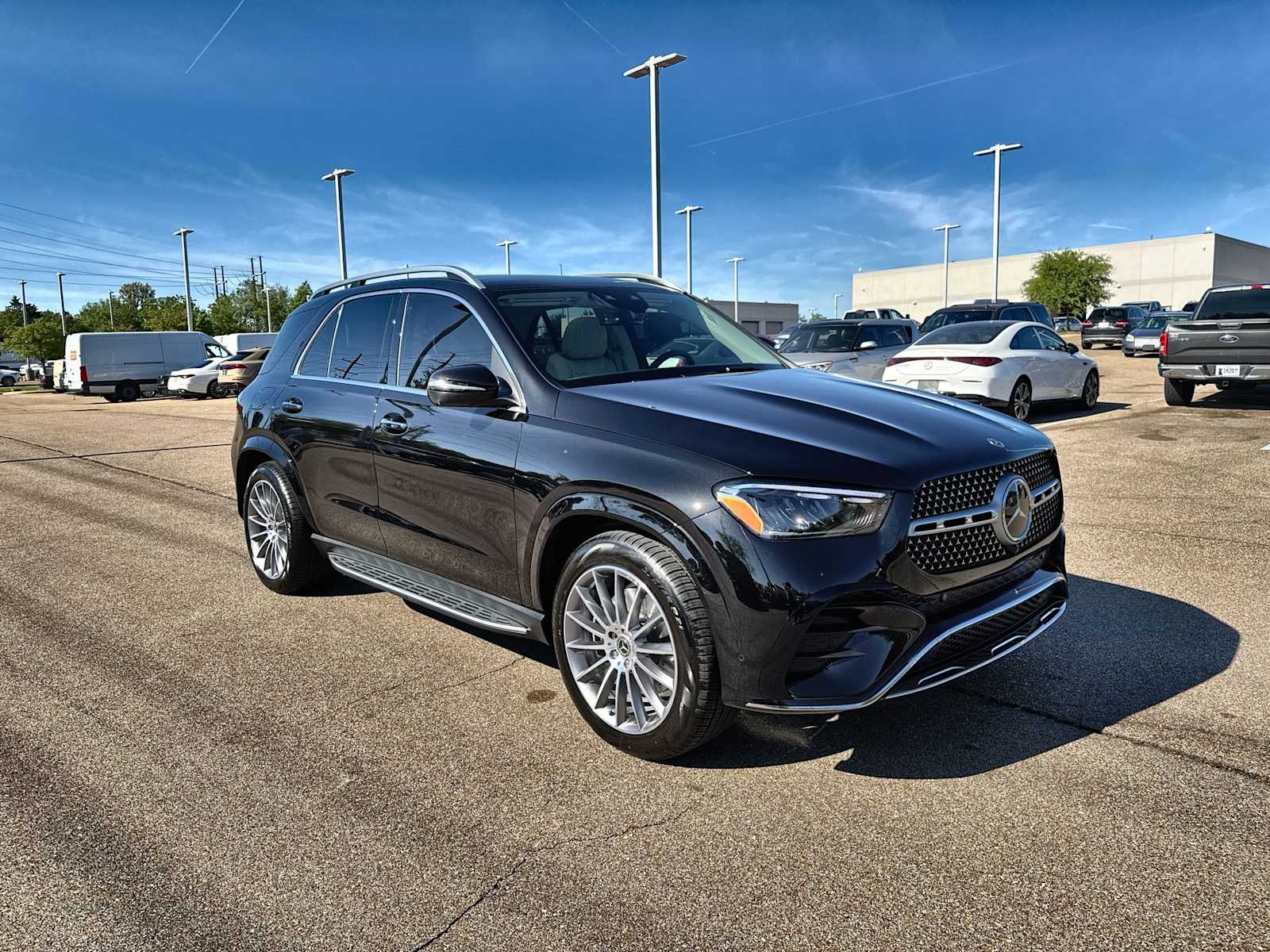 Thumbnail: 2026 Mercedes-Benz GLE - 11