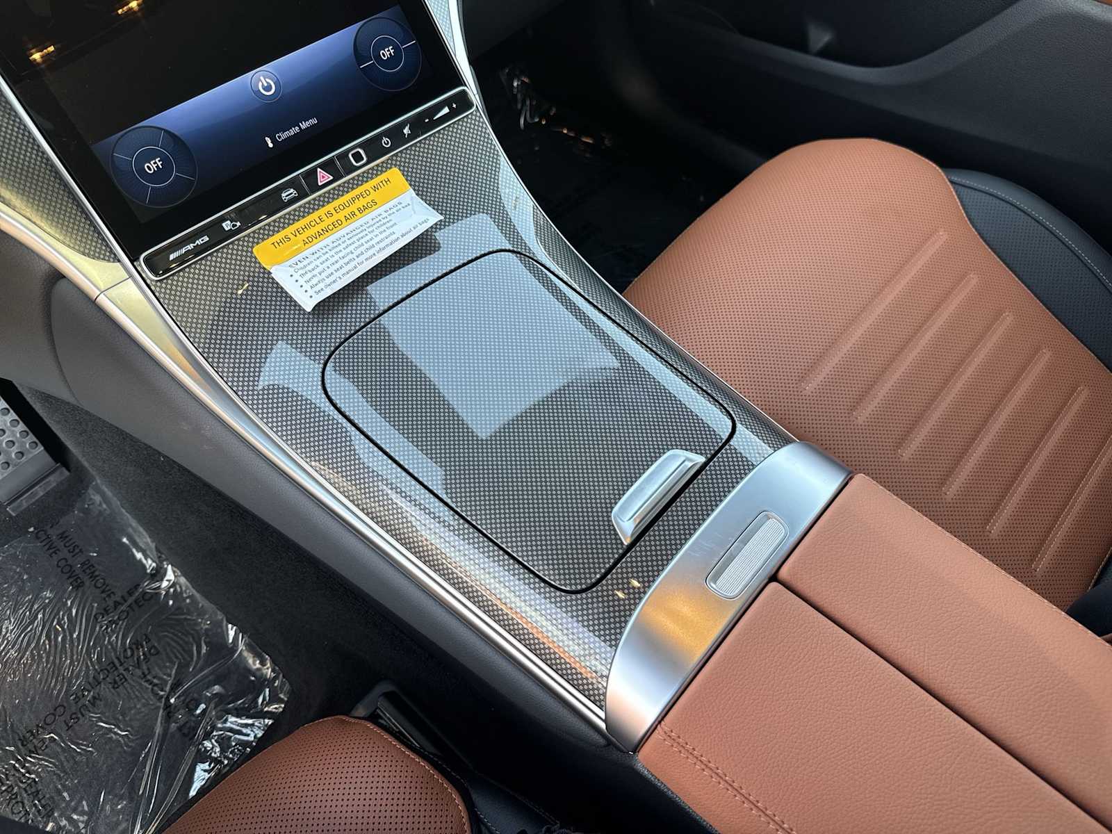 Thumbnail: 2026 Mercedes-Benz GLC - 22