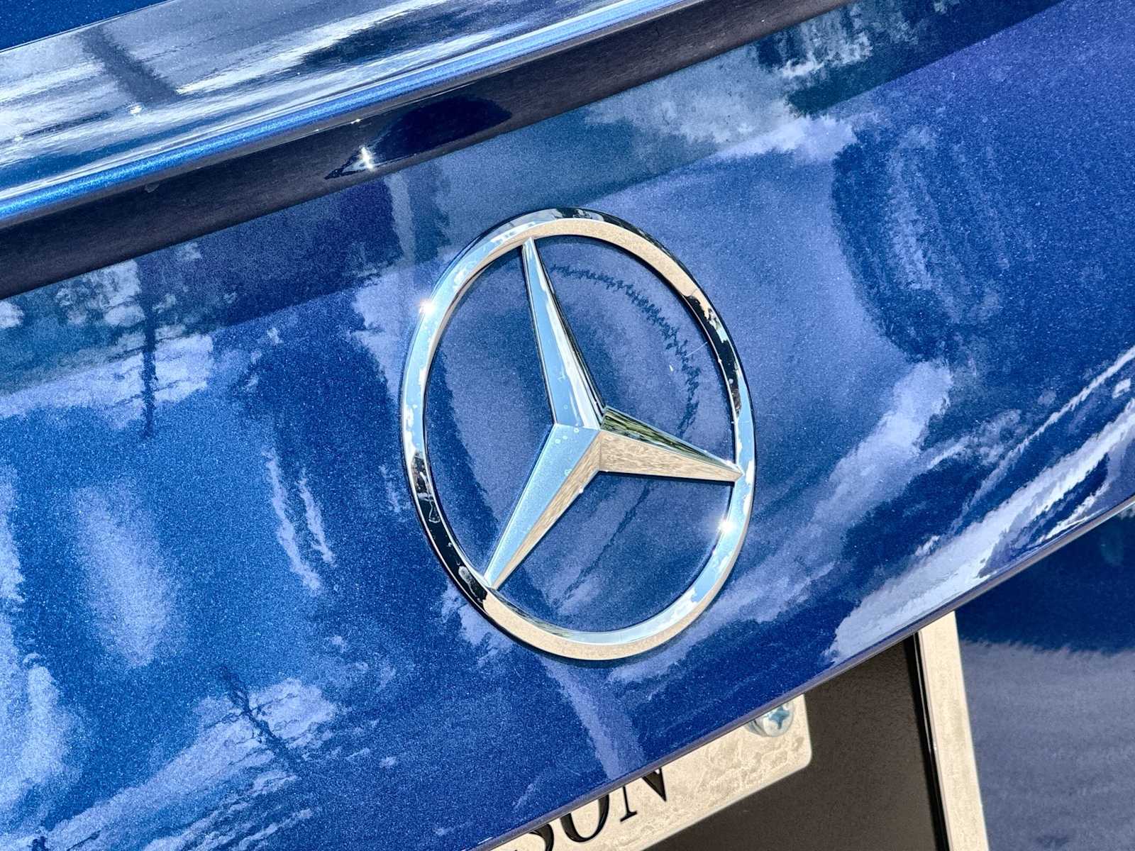 Thumbnail: 2022 Mercedes-Benz C-Class - 16