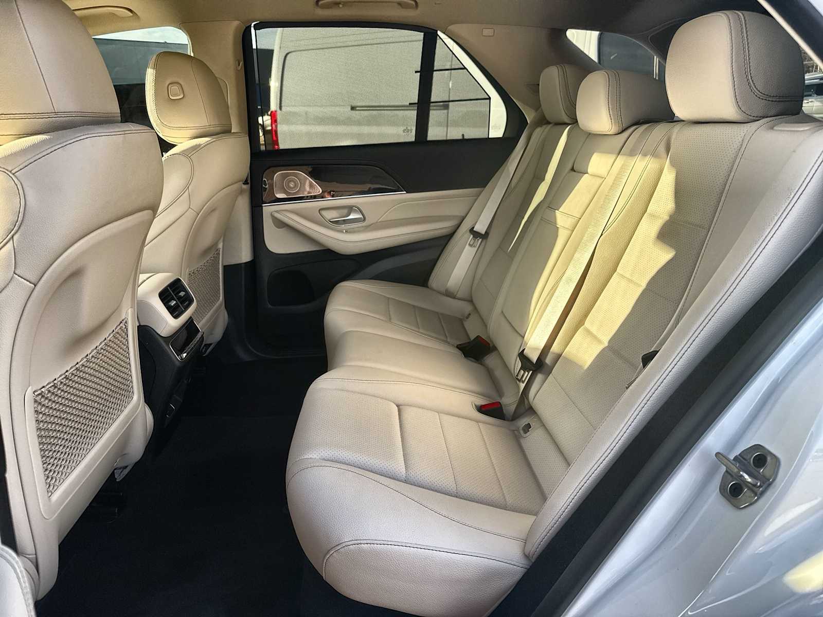 Thumbnail: 2026 Mercedes-Benz GLE - 4