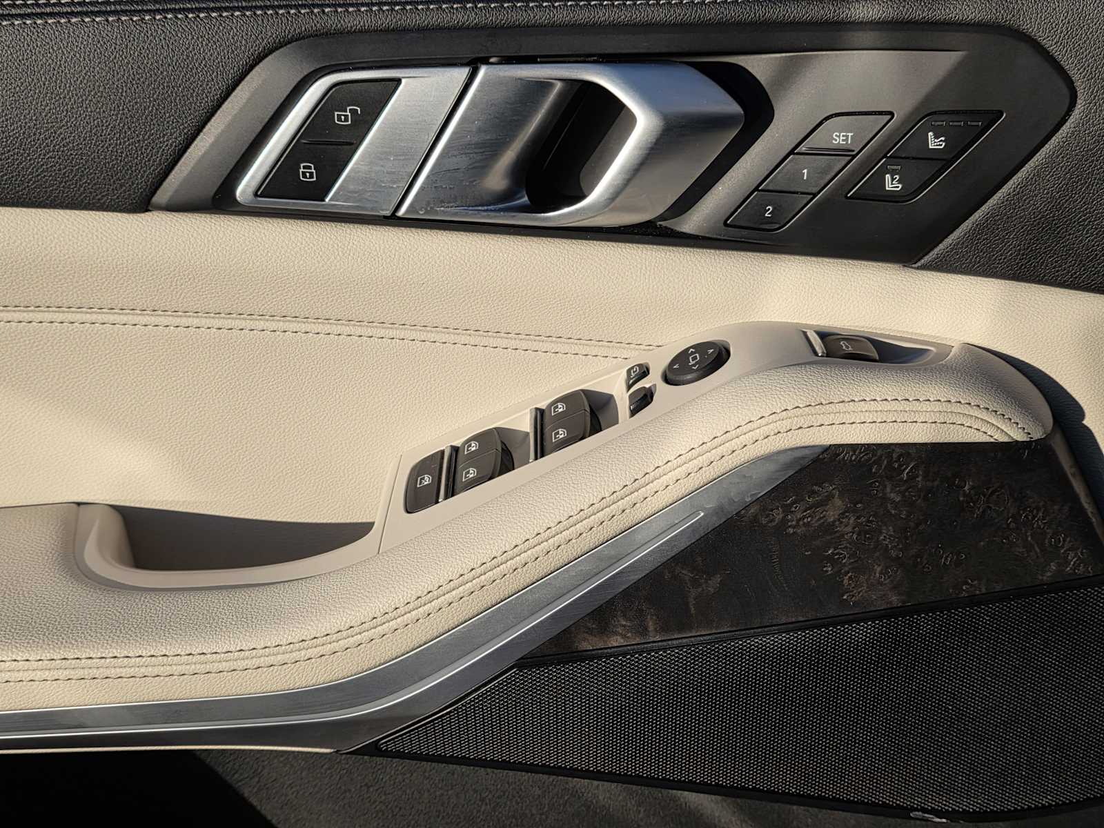 Thumbnail: 2022 BMW X5 - 19