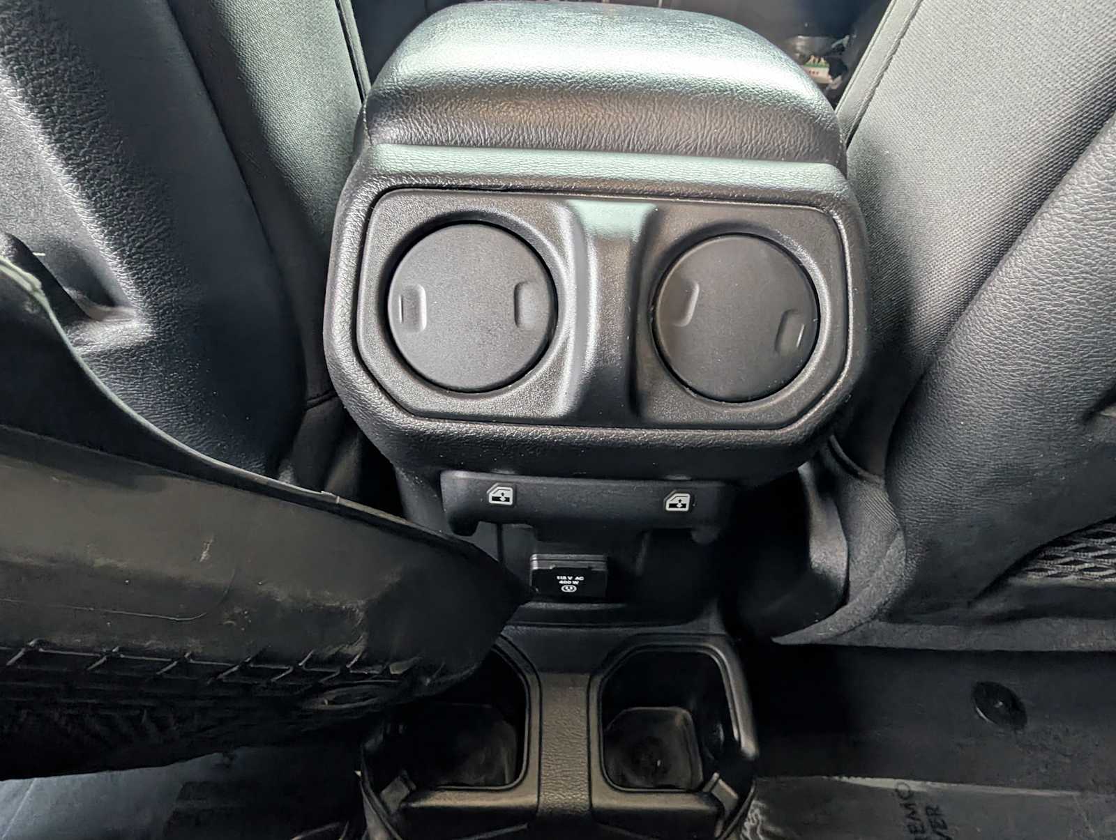 Thumbnail: 2021 Jeep Gladiator - 29