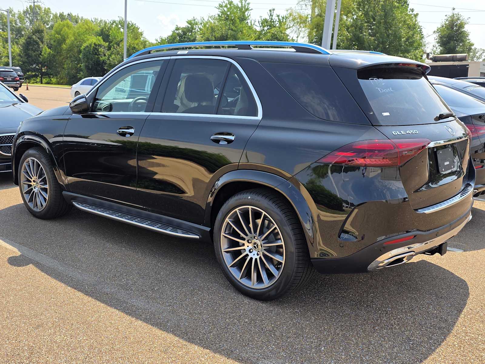Thumbnail: 2026 Mercedes-Benz GLE - 4