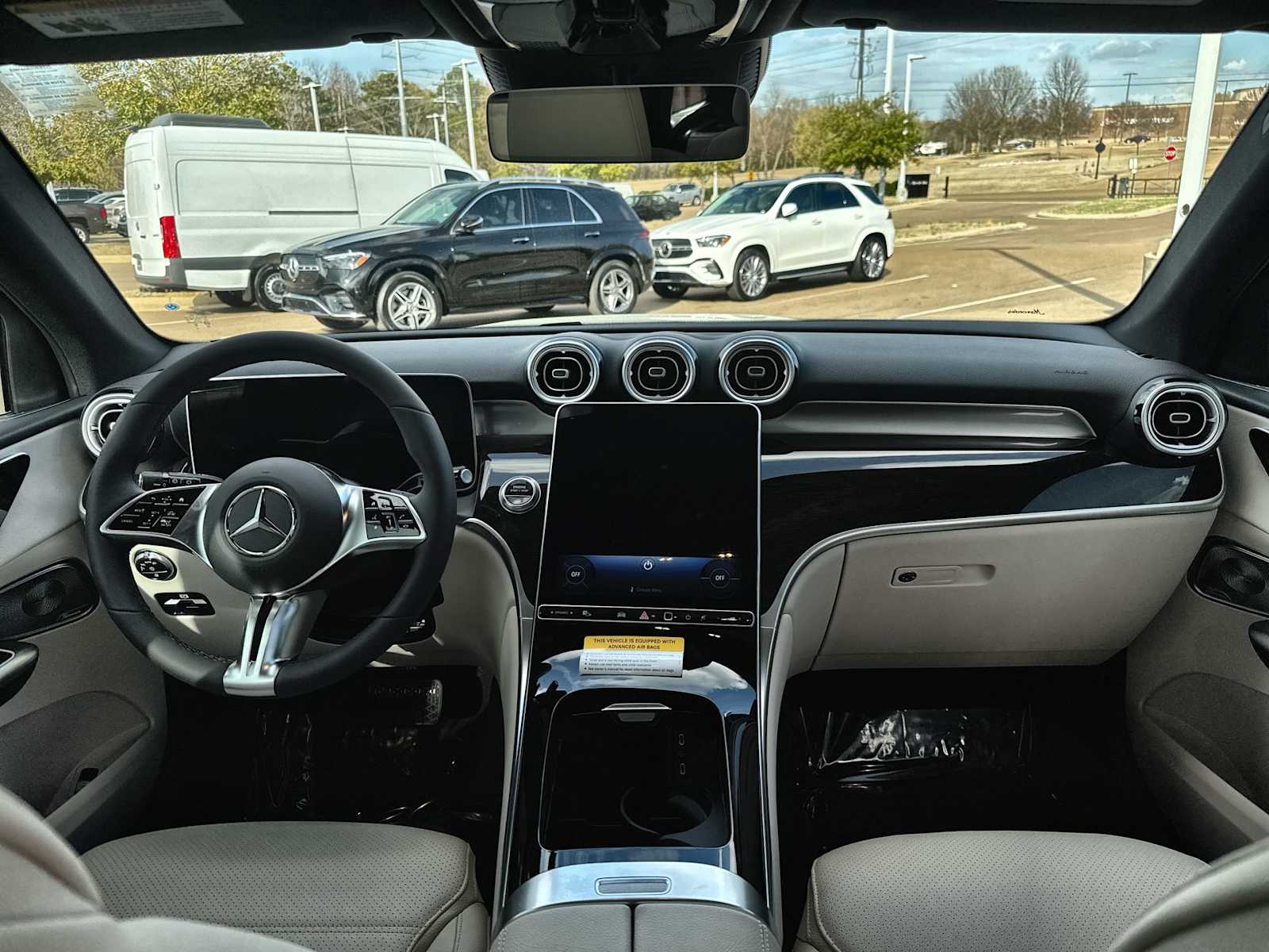 Thumbnail: 2026 Mercedes-Benz GLC - 20