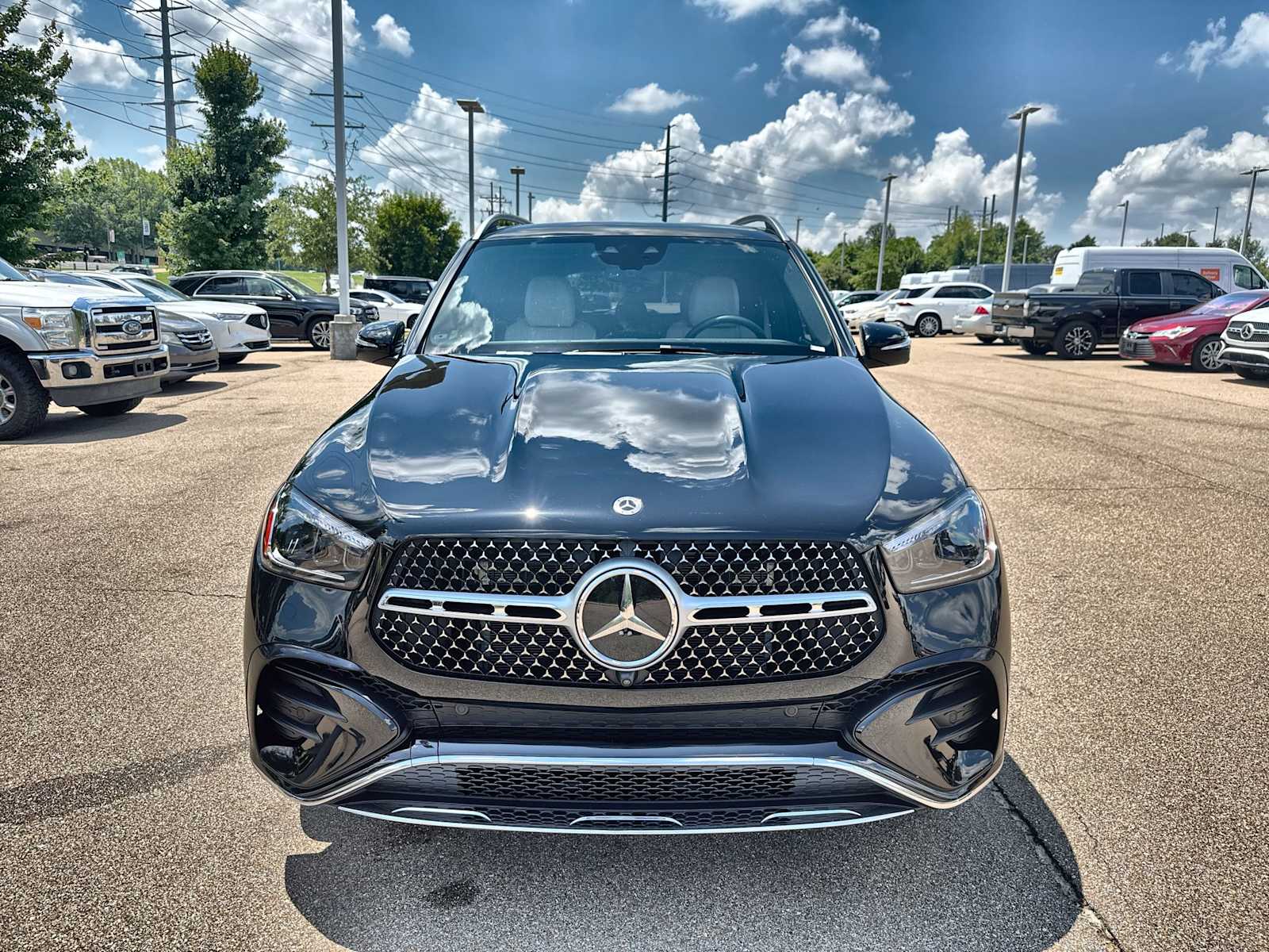 Thumbnail: 2026 Mercedes-Benz GLE - 12