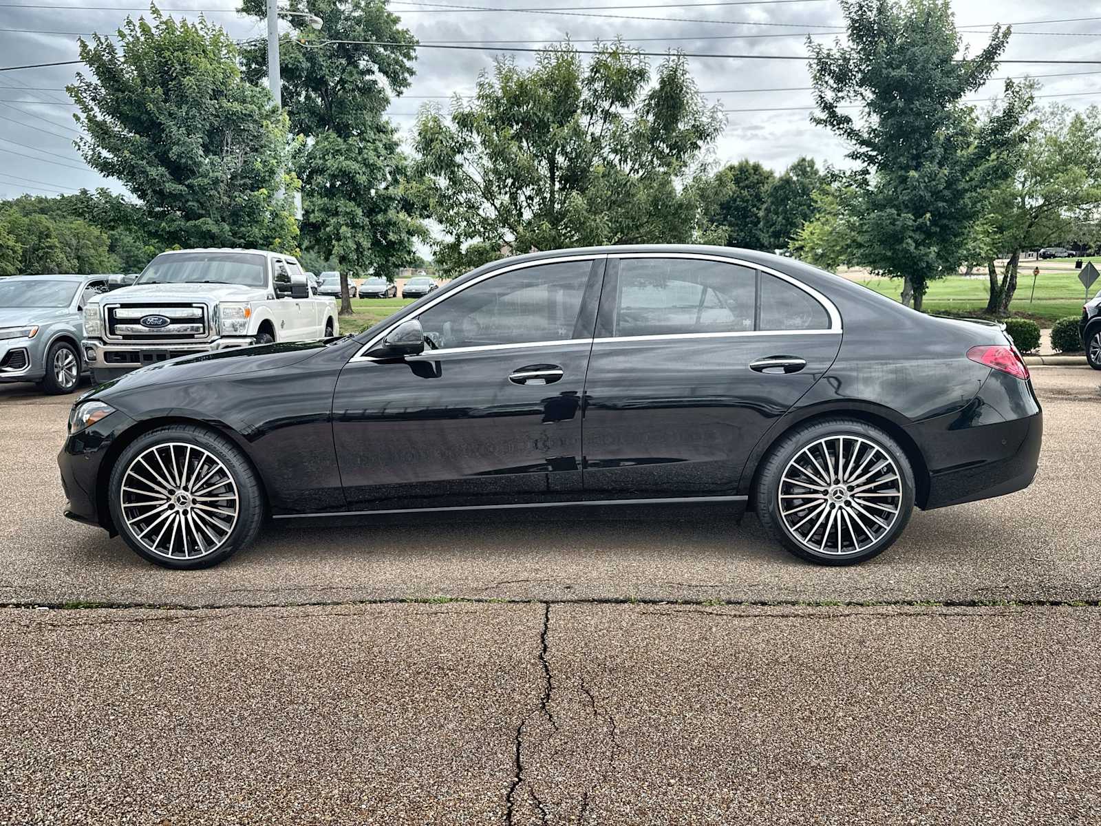 Thumbnail: 2026 Mercedes-Benz C-Class - 5