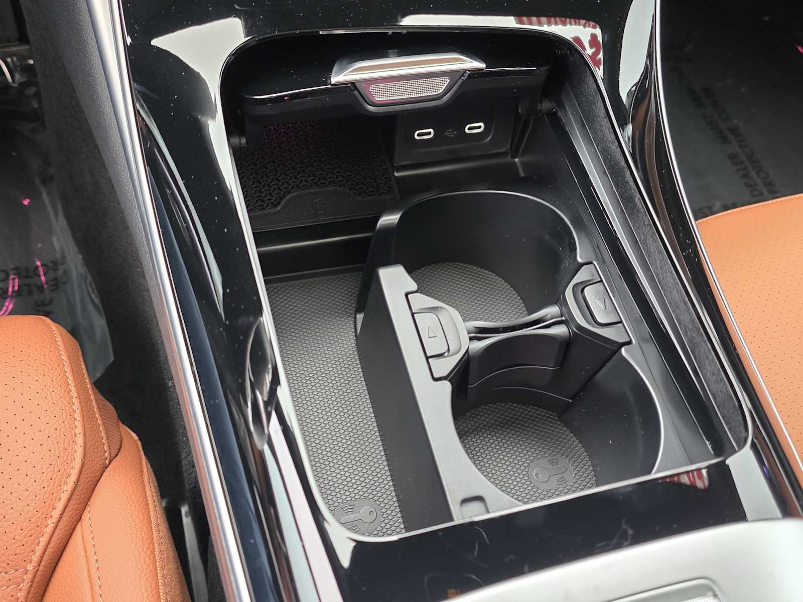 Thumbnail: 2026 Mercedes-Benz C-Class - 20