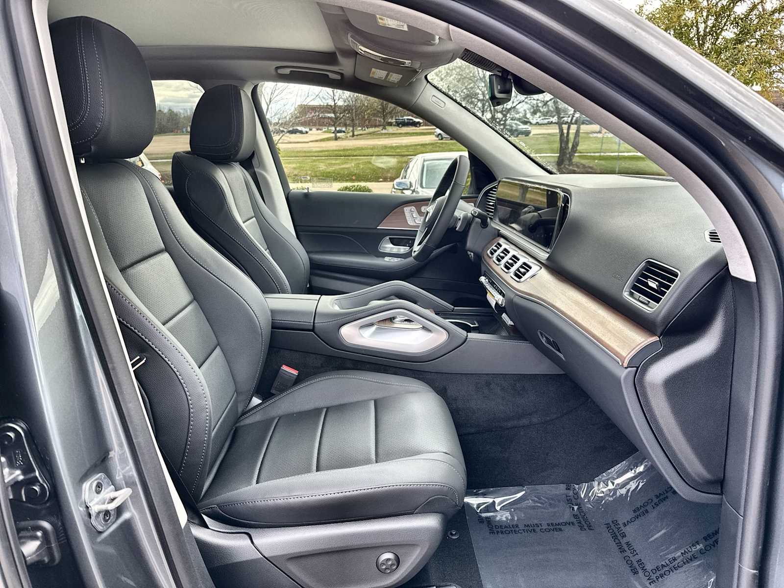 Thumbnail: 2026 Mercedes-Benz GLE - 9