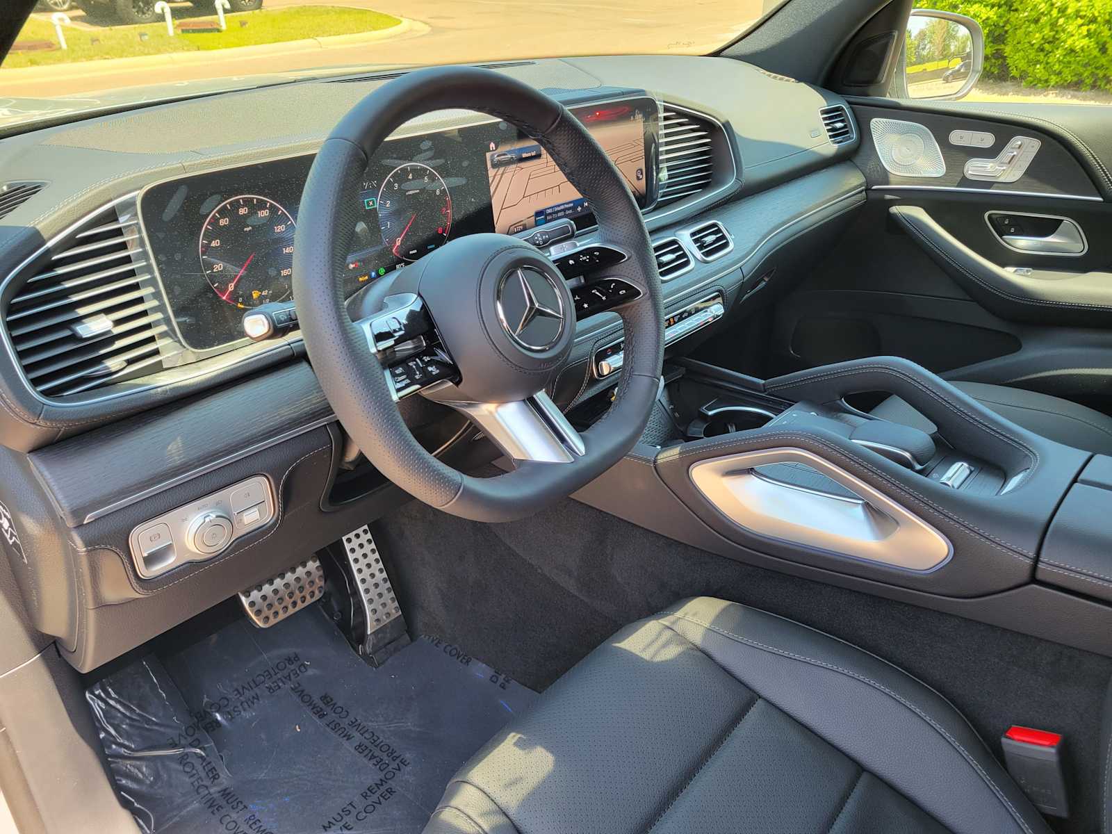 Thumbnail: 2025 Mercedes-Benz GLS - 15