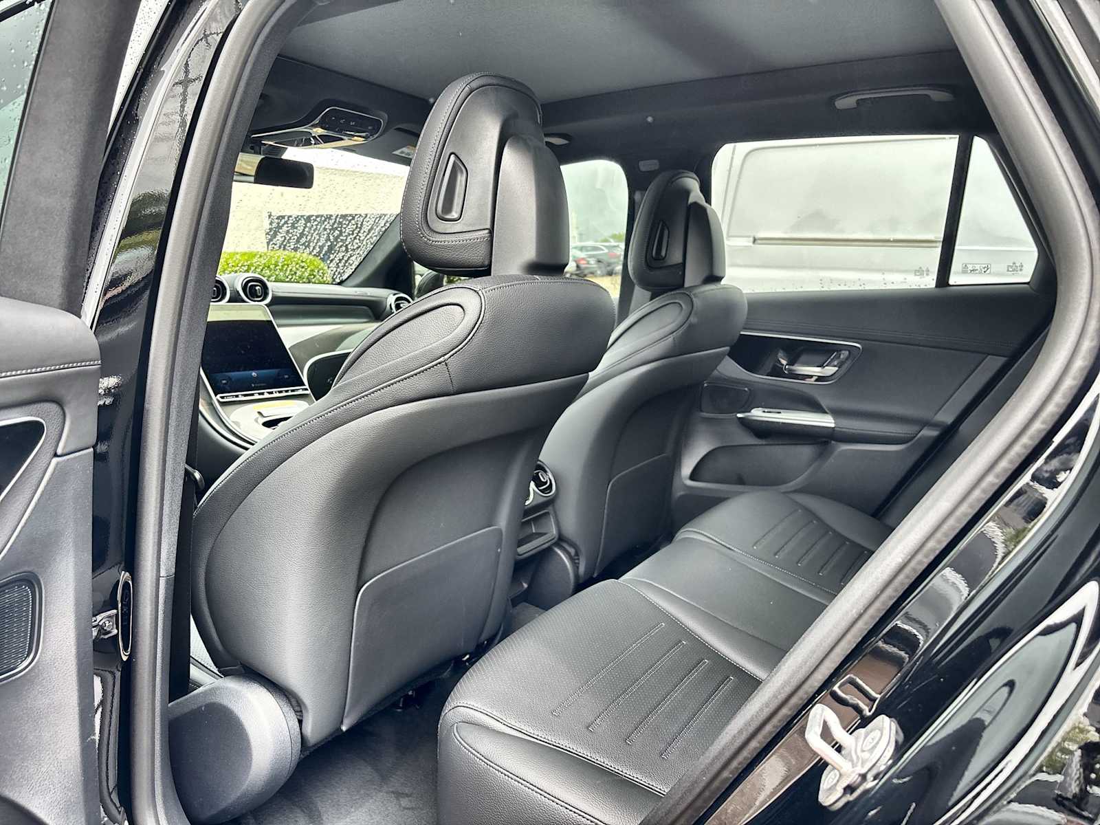 Thumbnail: 2026 Mercedes-Benz GLC - 18