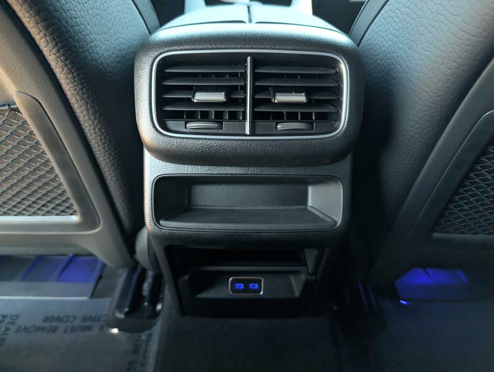 Thumbnail: 2026 Mercedes-Benz GLE - 26