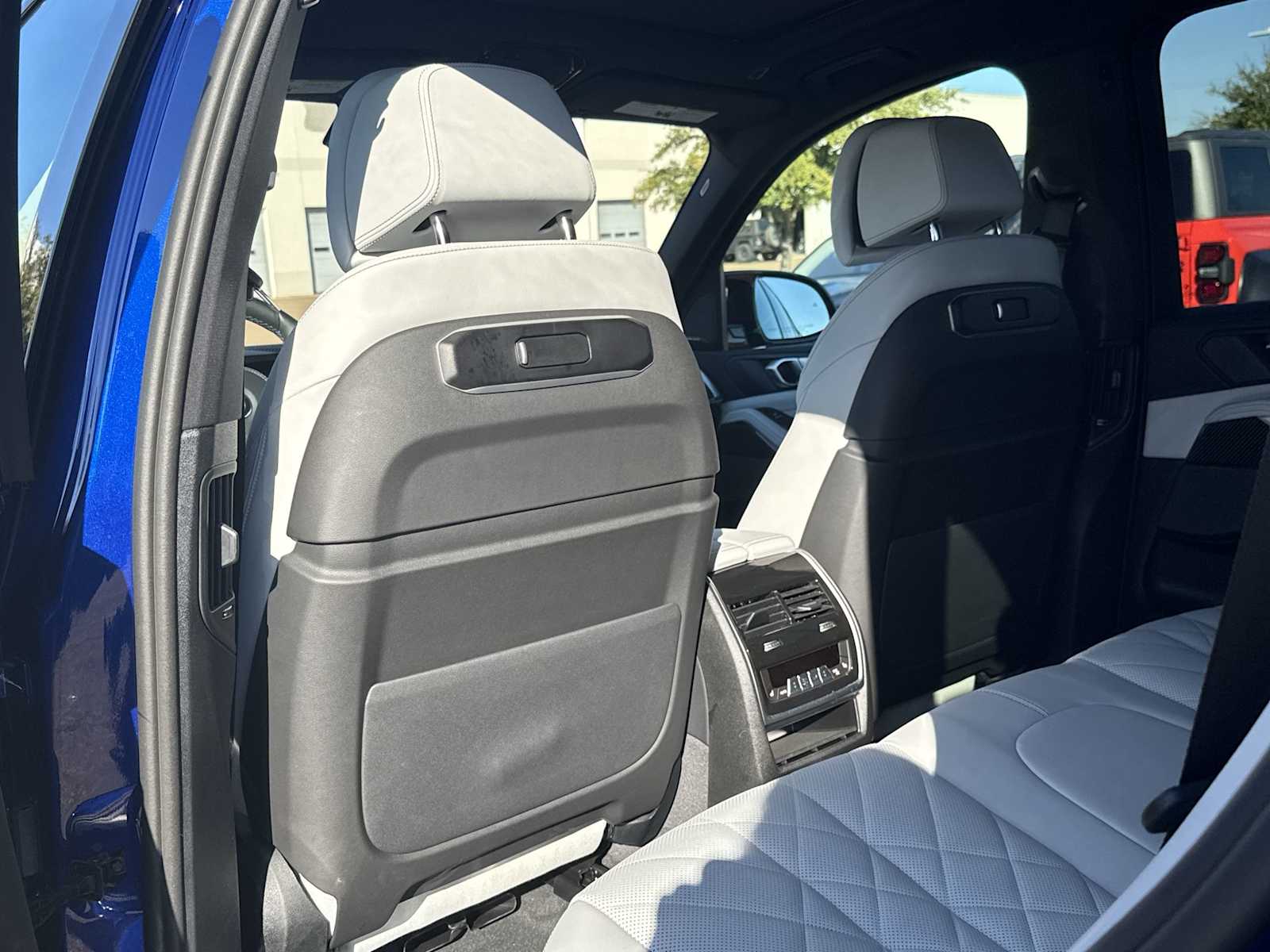 Thumbnail: 2026 BMW X5 - 16