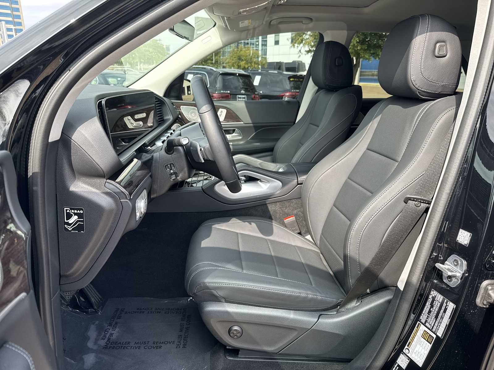 Thumbnail: 2026 Mercedes-Benz GLE - 14