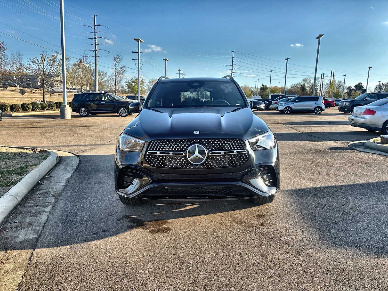 Thumbnail: 2026 Mercedes-Benz GLE - 10