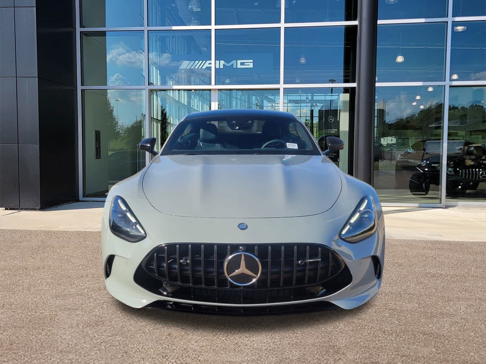 Thumbnail: 2025 Mercedes-Benz AMG GT - 21