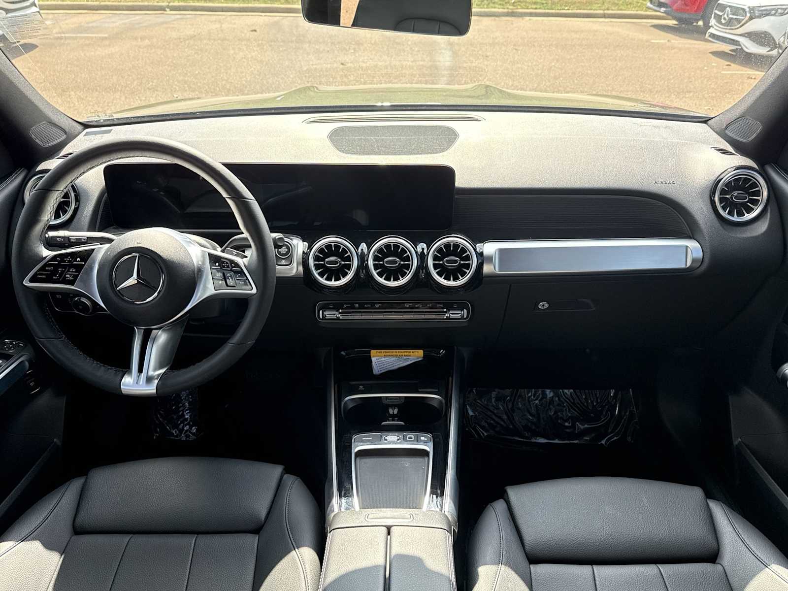 Thumbnail: 2026 Mercedes-Benz GLB - 14