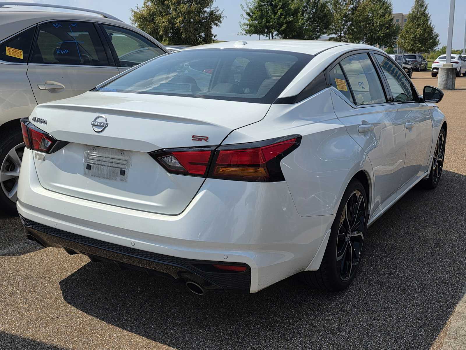 Thumbnail: 2023 Nissan Altima - 4