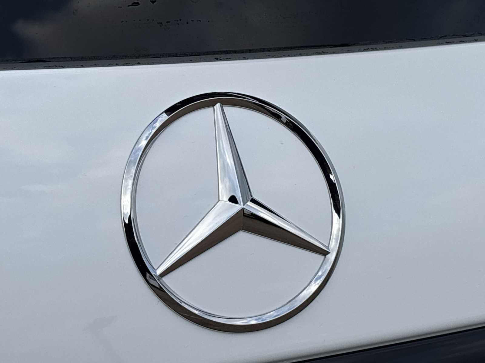 Thumbnail: 2026 Mercedes-Benz GLC - 10