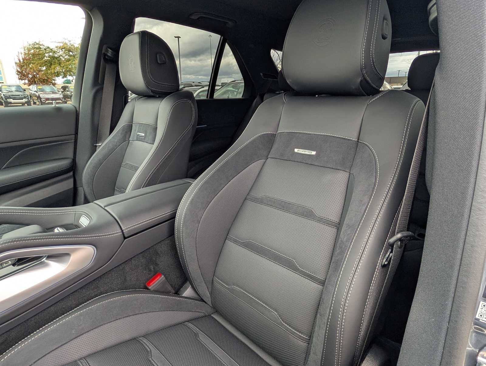 Thumbnail: 2026 Mercedes-Benz GLE - 15