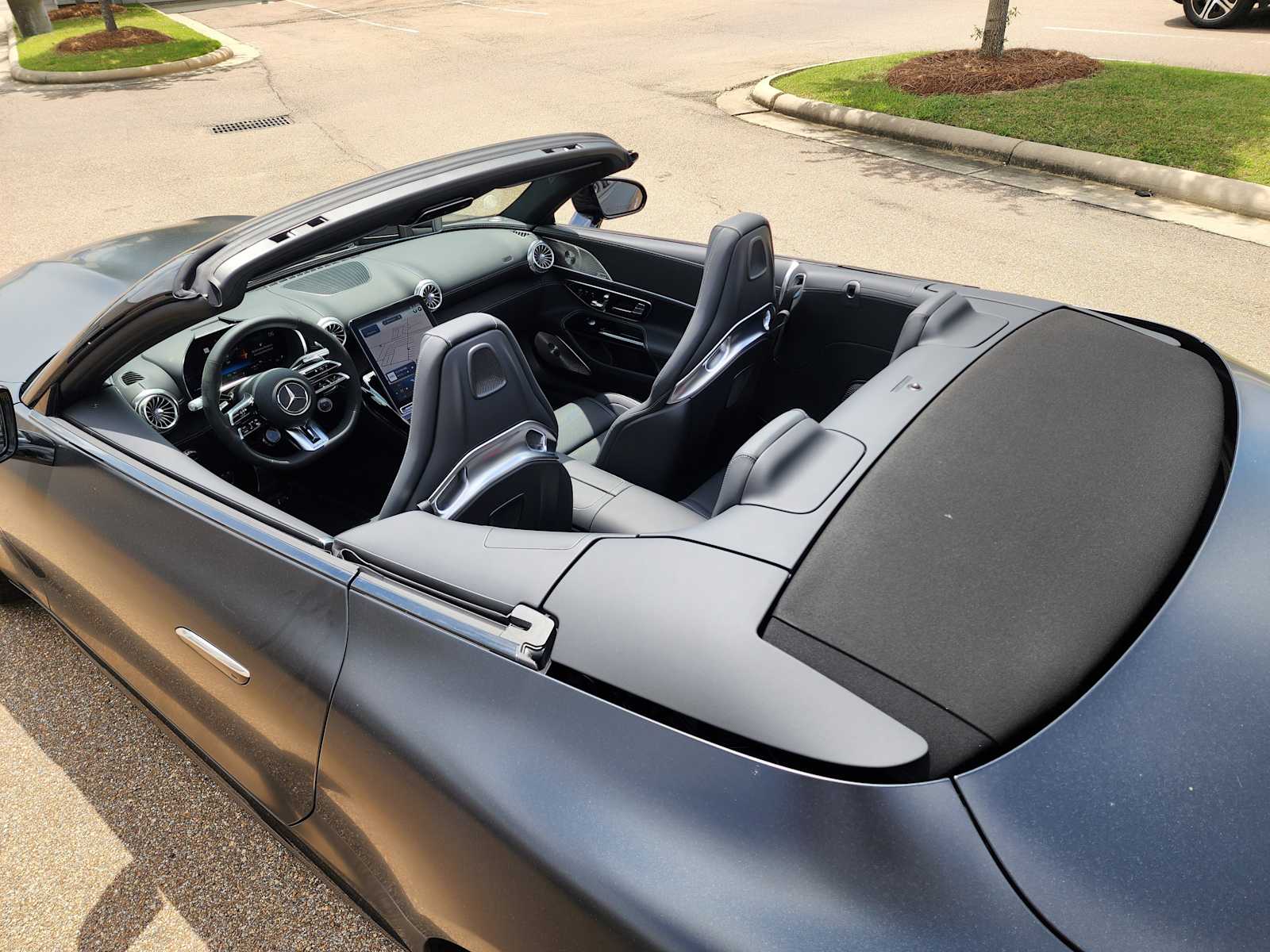 Thumbnail: 2025 Mercedes-Benz SL-Class - 7