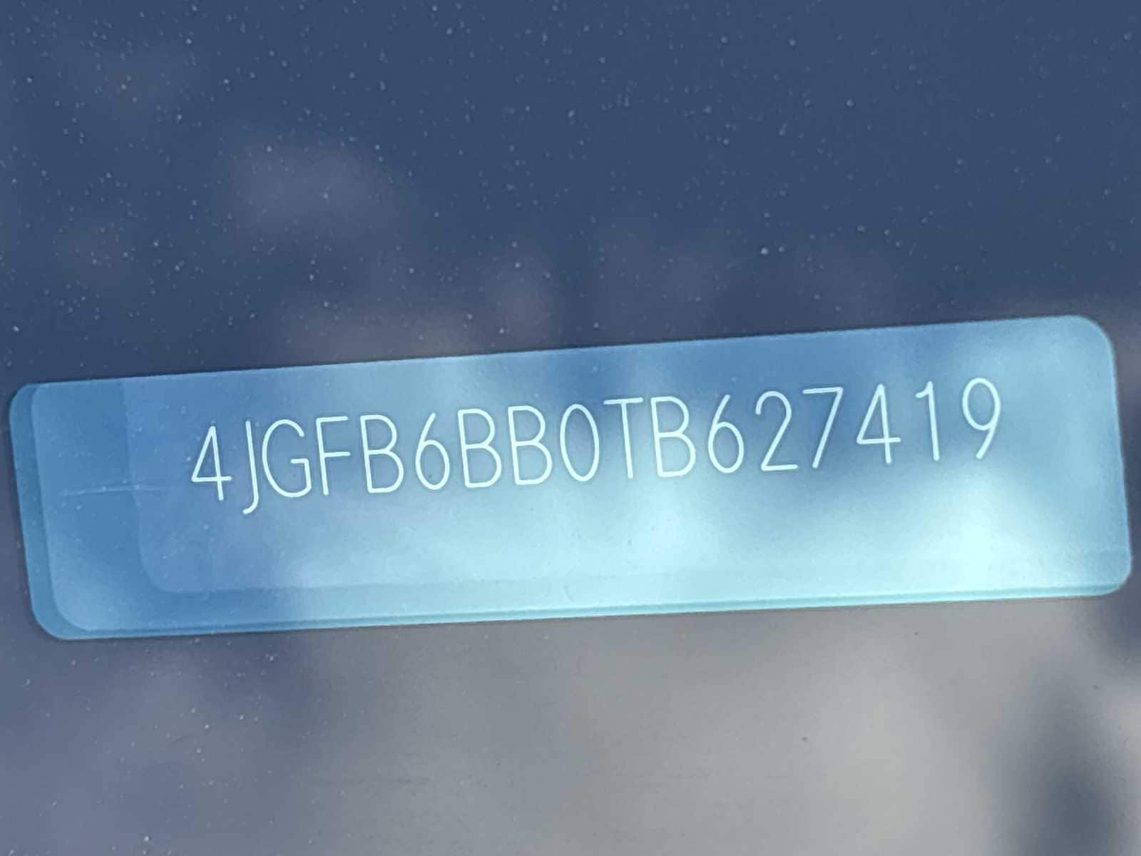 Thumbnail: 2026 Mercedes-Benz GLE - 25