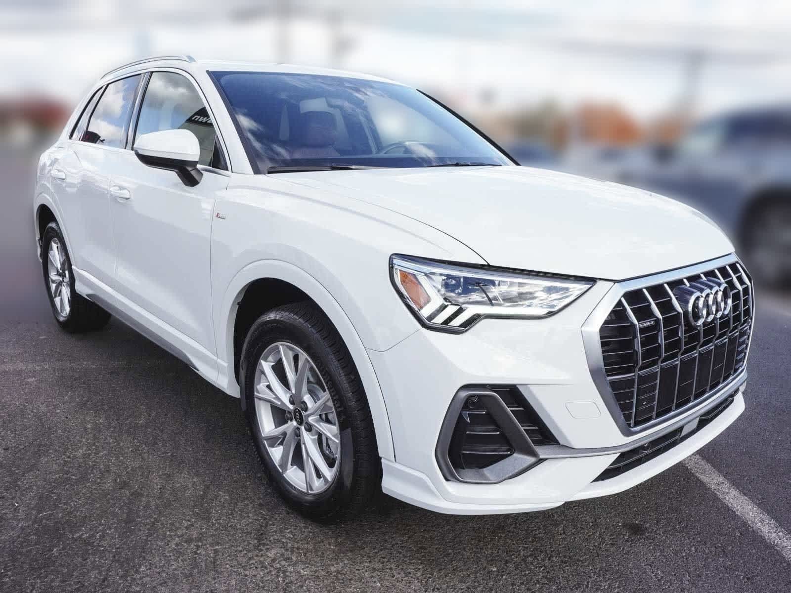 2025 Audi Q3 S Line Premium