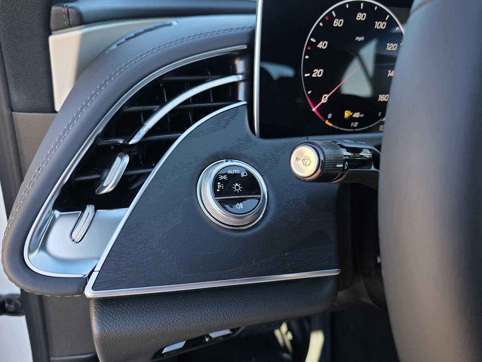 Thumbnail: 2026 Mercedes-Benz E-Class - 16