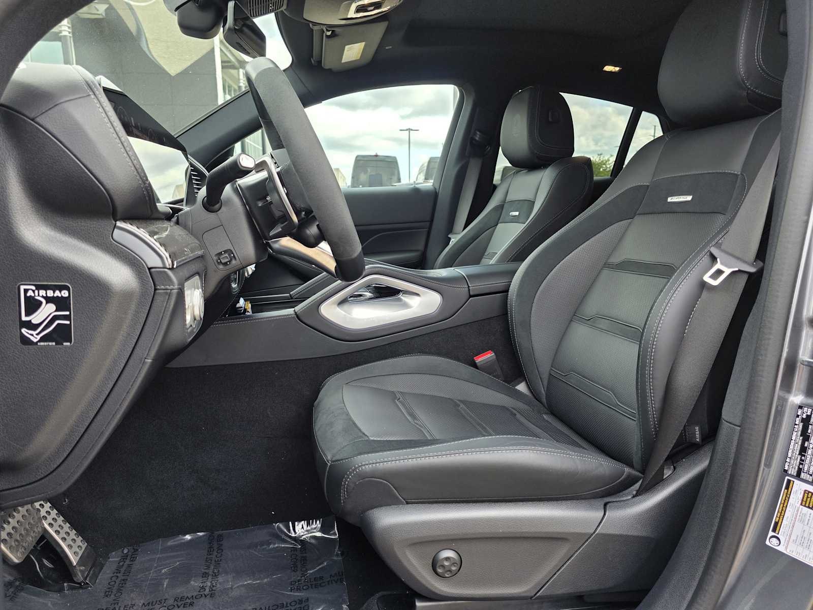 Thumbnail: 2025 Mercedes-Benz GLE - 13