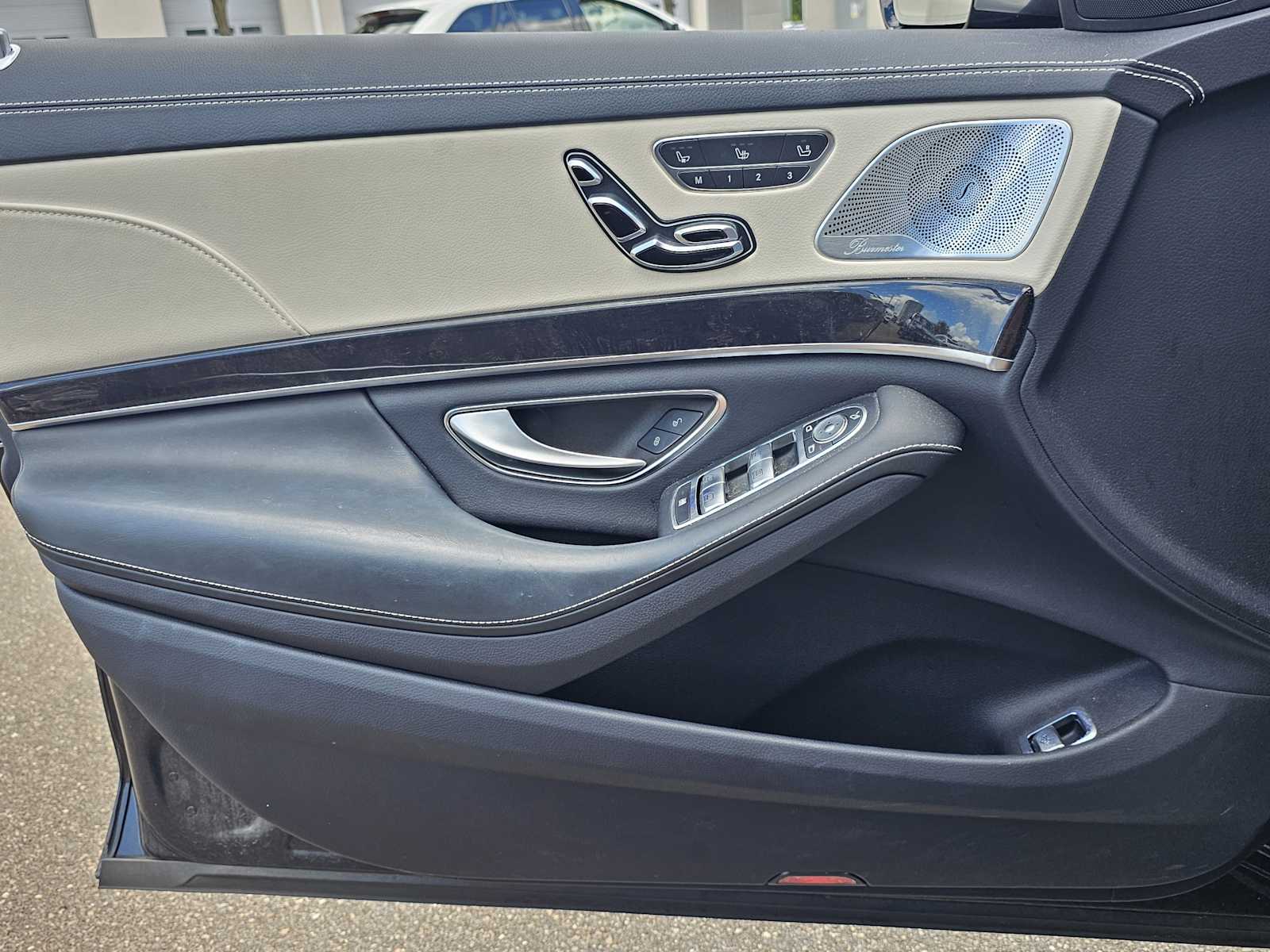 Thumbnail: 2020 Mercedes-Benz S-Class - 7