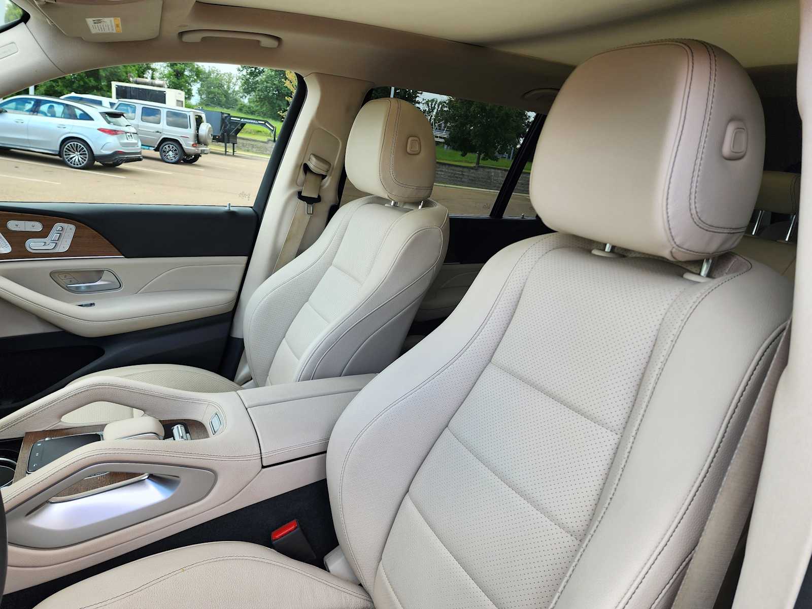 Thumbnail: 2020 Mercedes-Benz GLS - 10