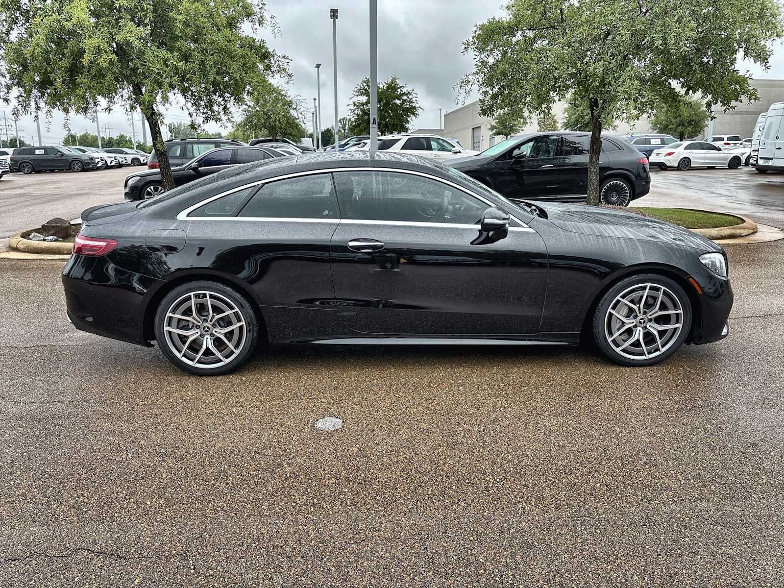 Thumbnail: 2023 Mercedes-Benz E-Class - 10