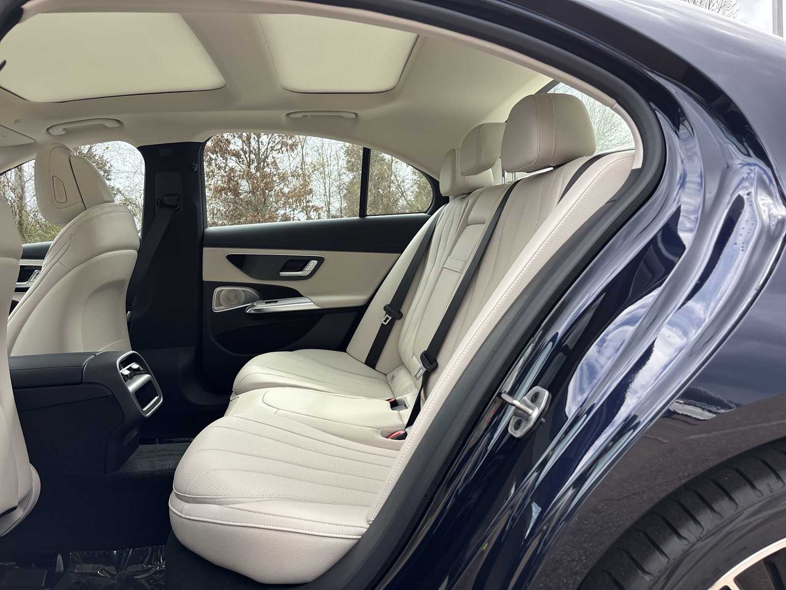 Thumbnail: 2026 Mercedes-Benz E-Class - 18