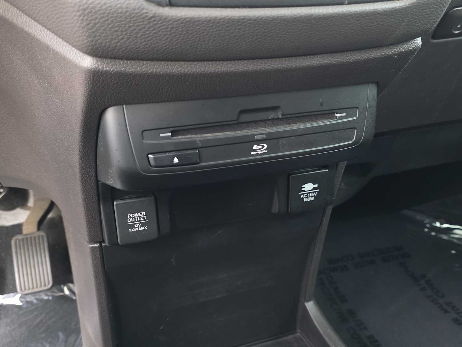 Thumbnail: 2019 Honda Odyssey - 23