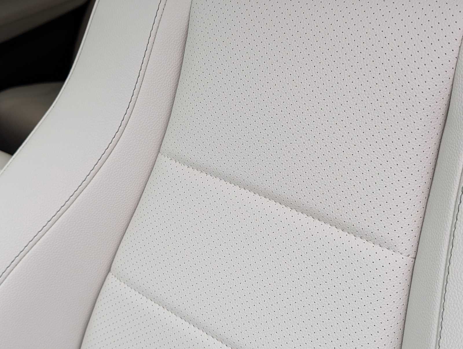 Thumbnail: 2026 Mercedes-Benz GLE - 16