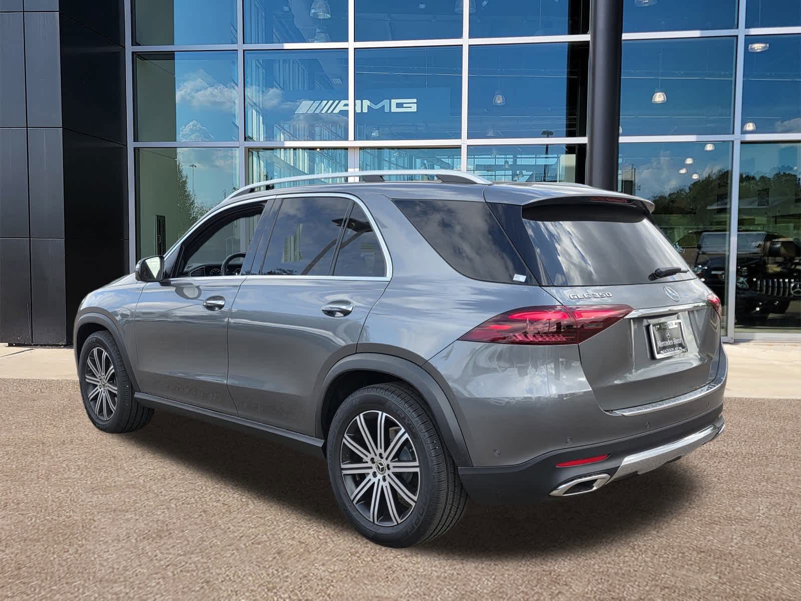 Thumbnail: 2025 Mercedes-Benz GLE - 7