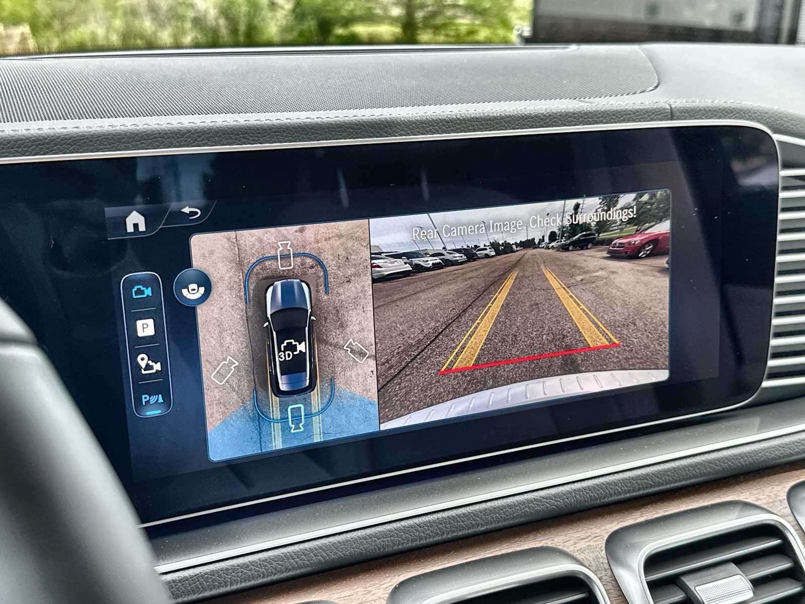 Thumbnail: 2026 Mercedes-Benz GLE - 27