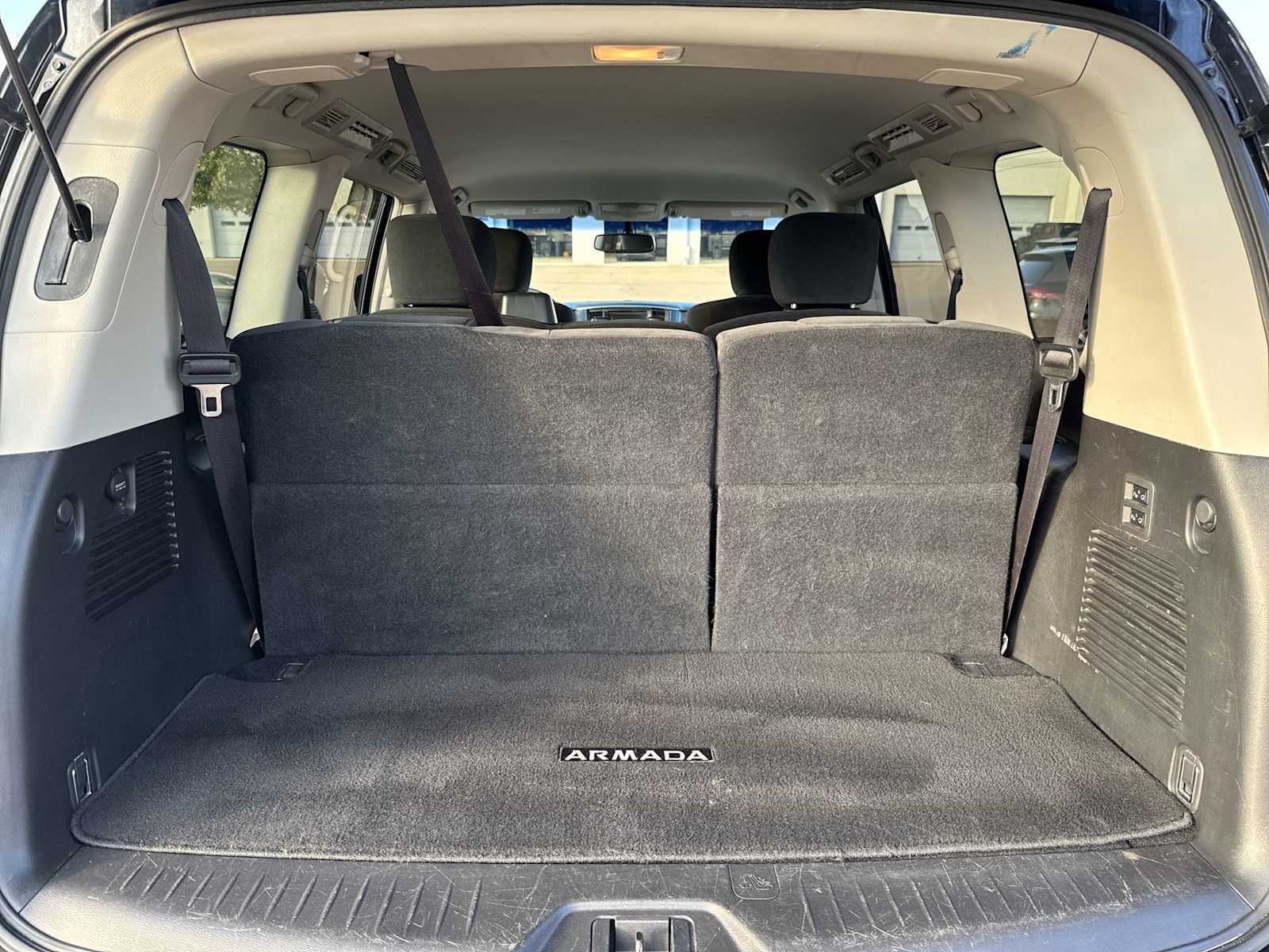 Thumbnail: 2017 Nissan Armada - 25