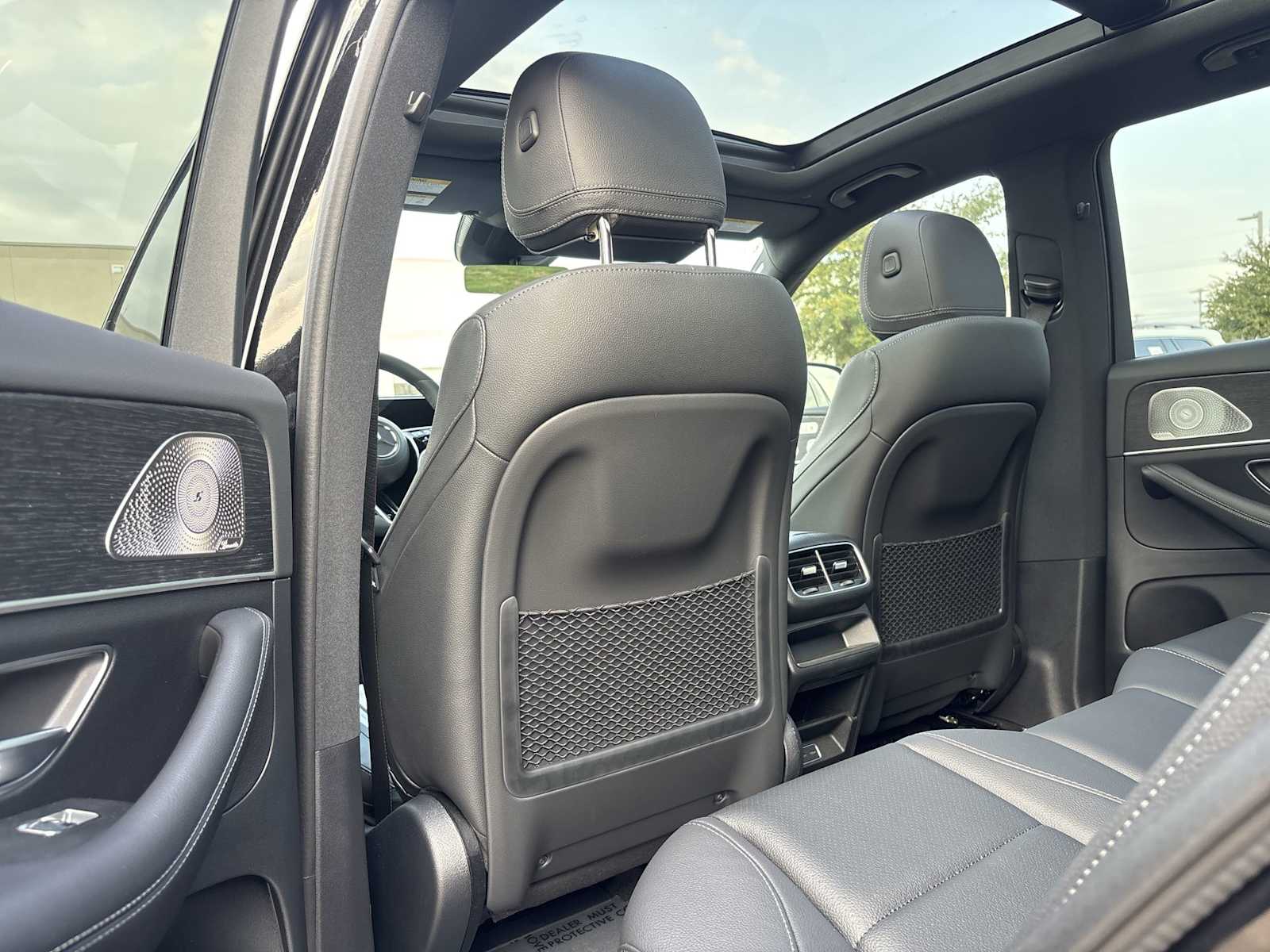 Thumbnail: 2026 Mercedes-Benz GLE - 16