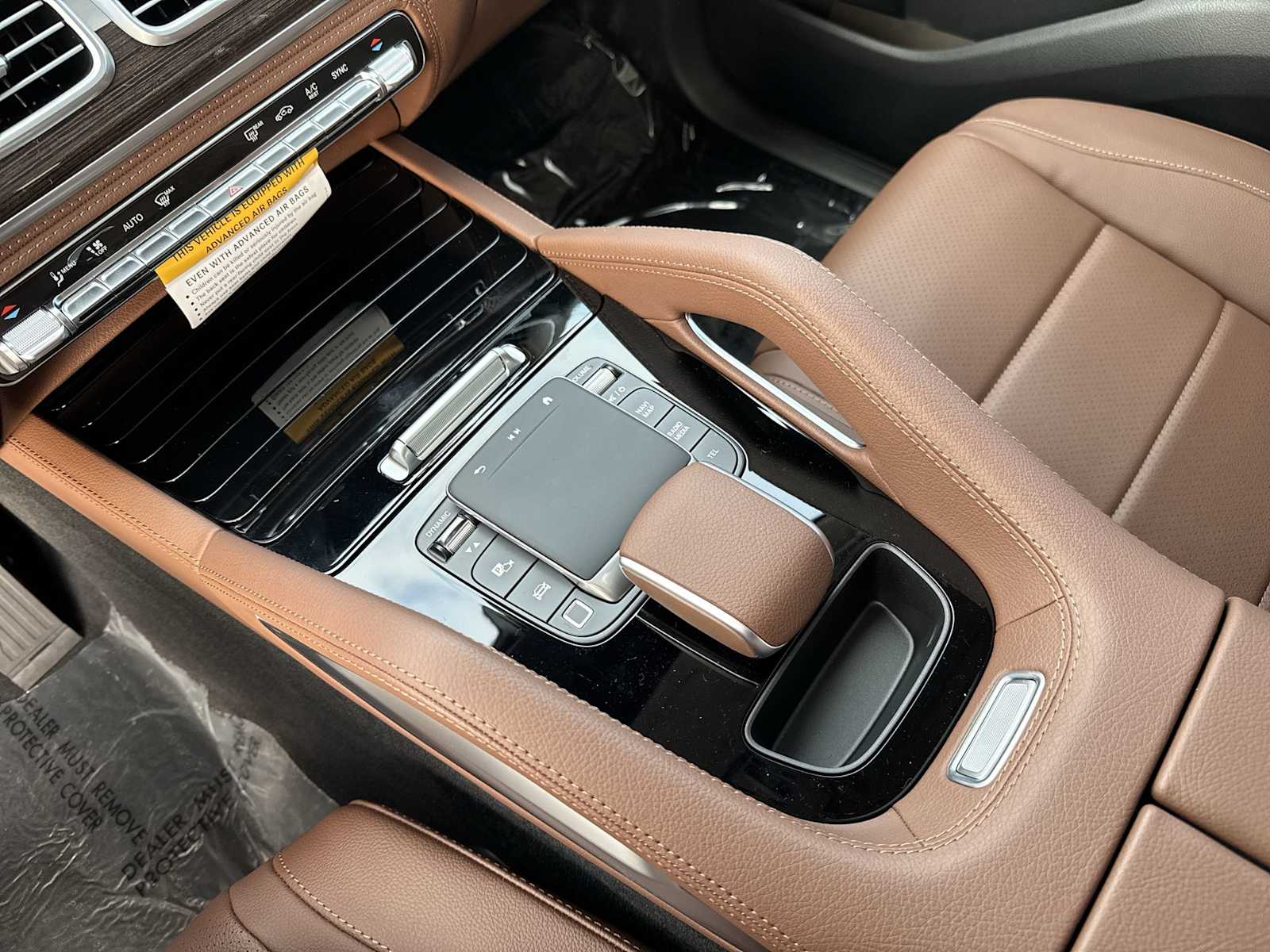 Thumbnail: 2026 Mercedes-Benz GLE - 22