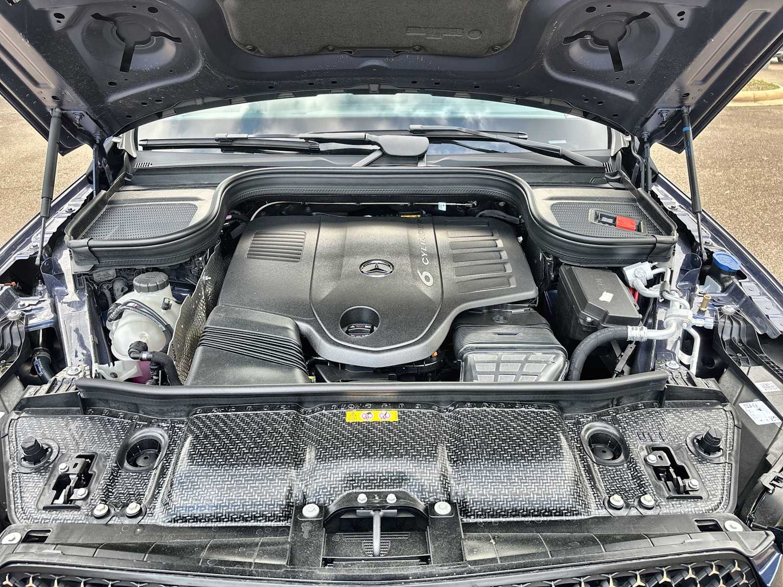 Thumbnail: 2026 Mercedes-Benz GLE - 13