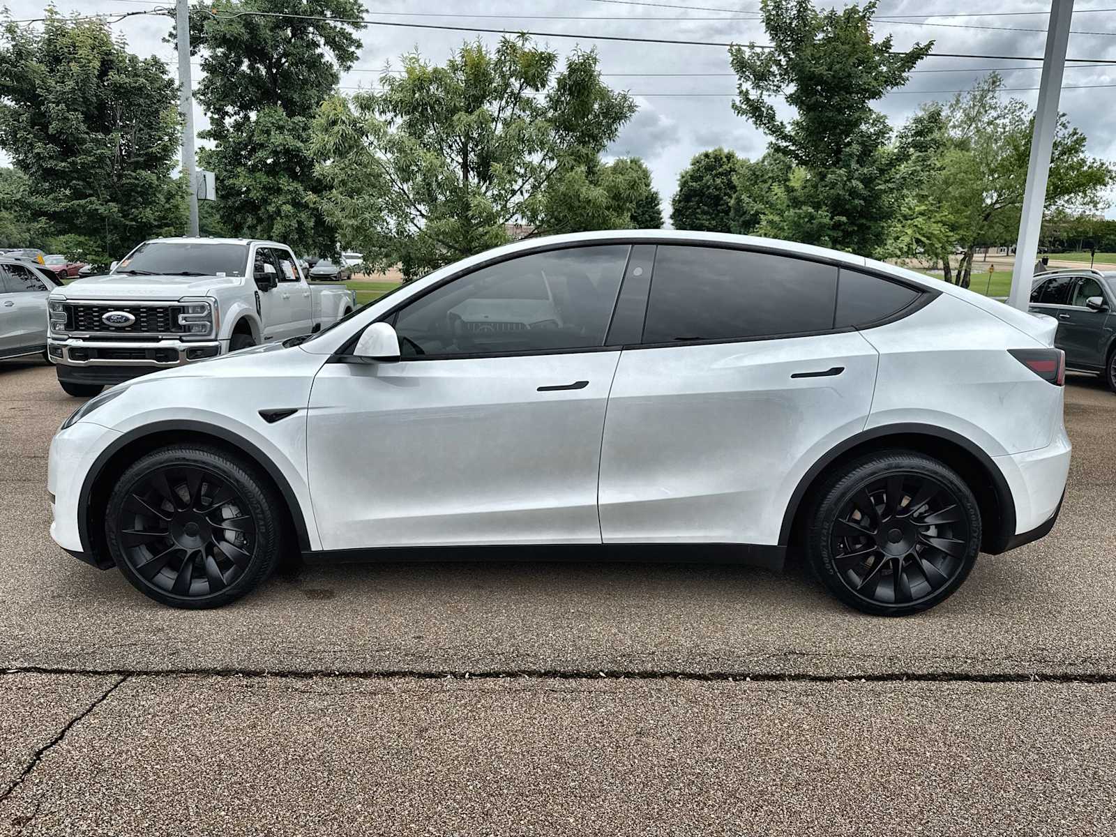 Thumbnail: 2024 Tesla Model Y - 5