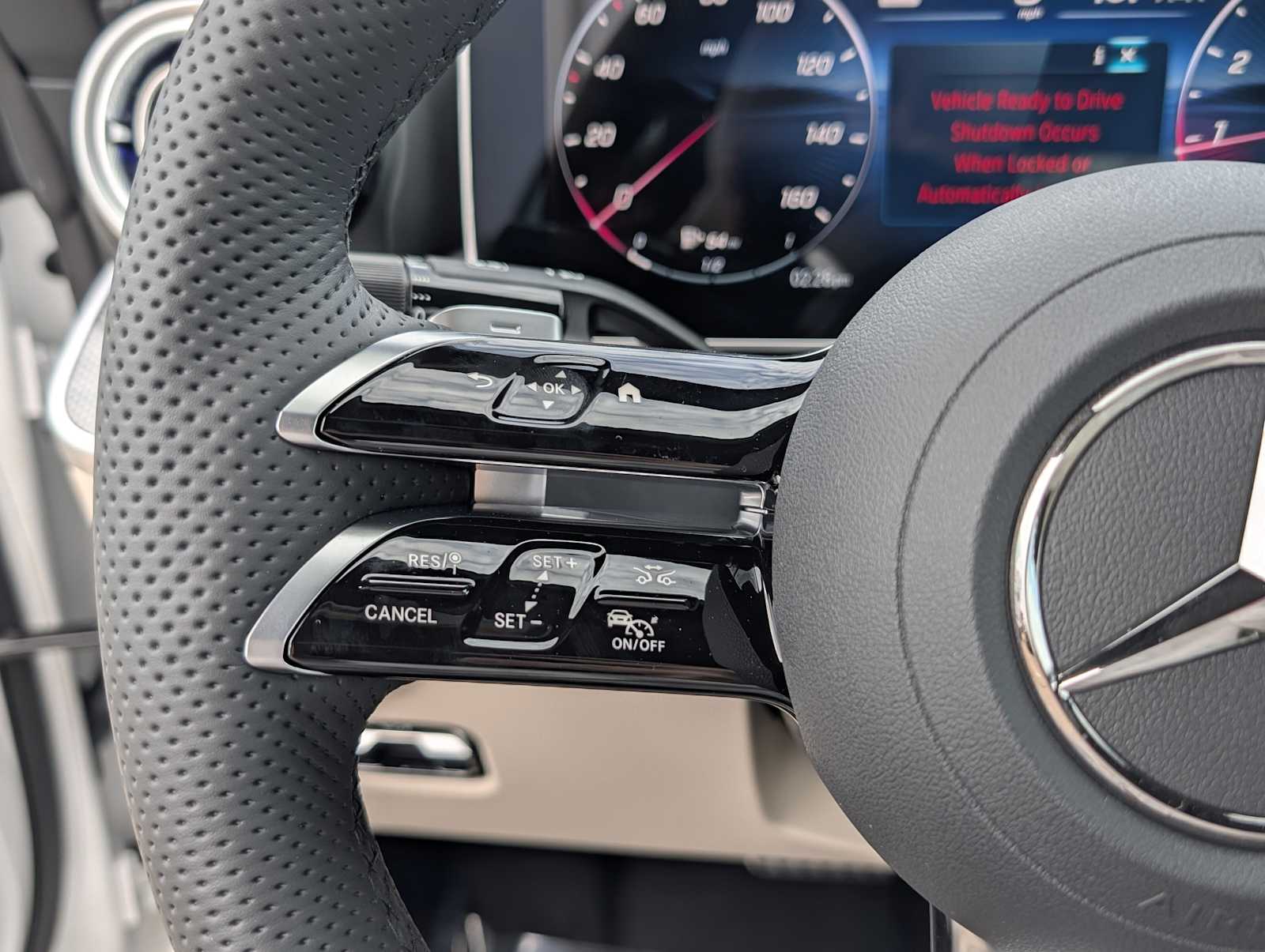 Thumbnail: 2026 Mercedes-Benz CLE - 10