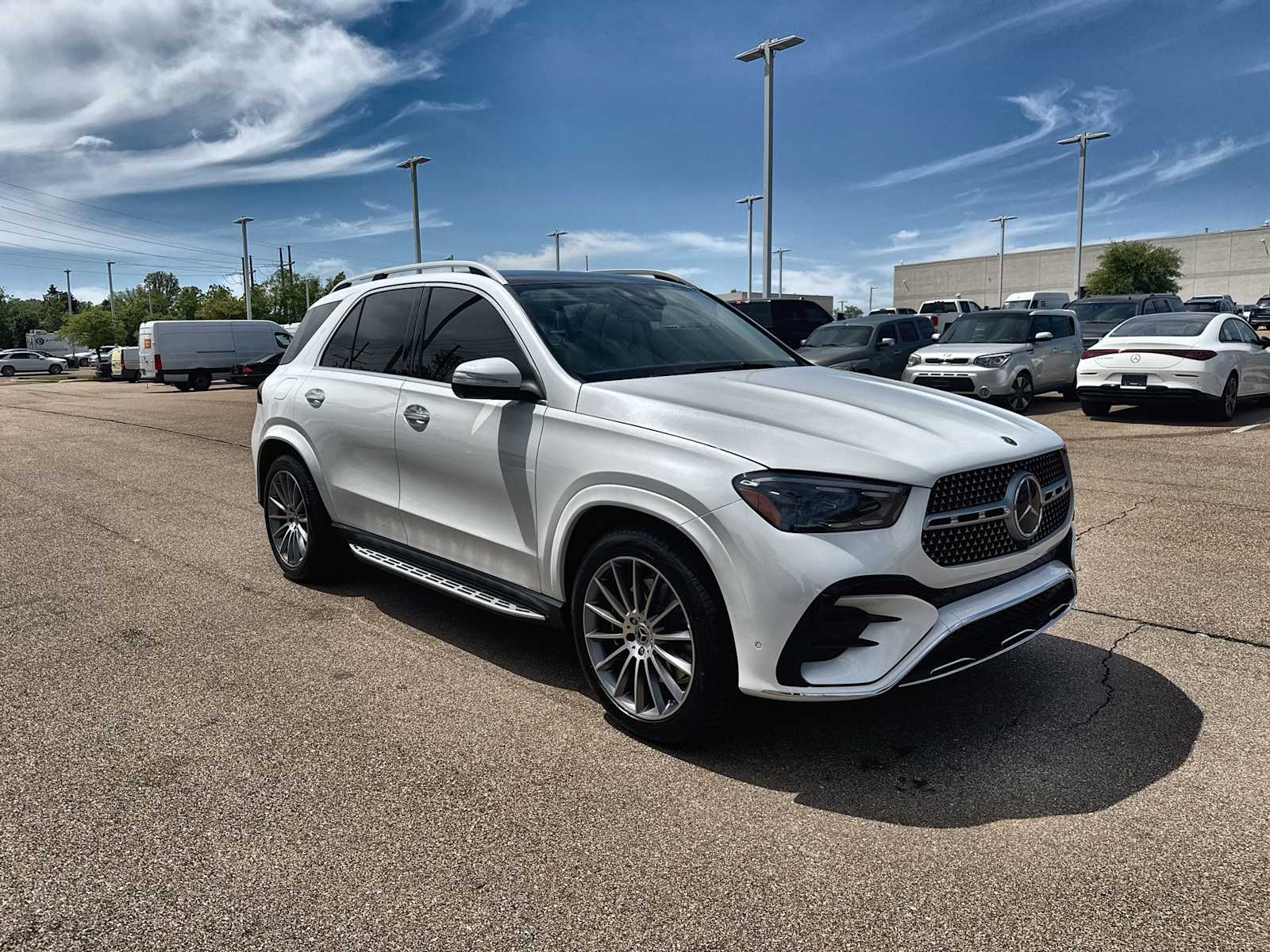 Thumbnail: 2026 Mercedes-Benz GLE - 11